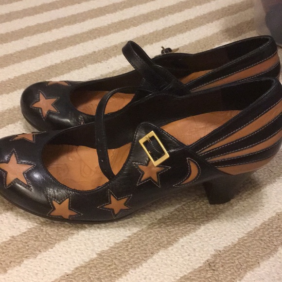 Chie Mihara Shoes - Chie Mihara star shoes = RARE & MAGICAL